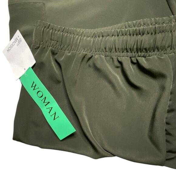 89th + Madison Slack Pants Womens Plus 16 Elastic Waist Drawstring Active NWT - Picture 11 of 11